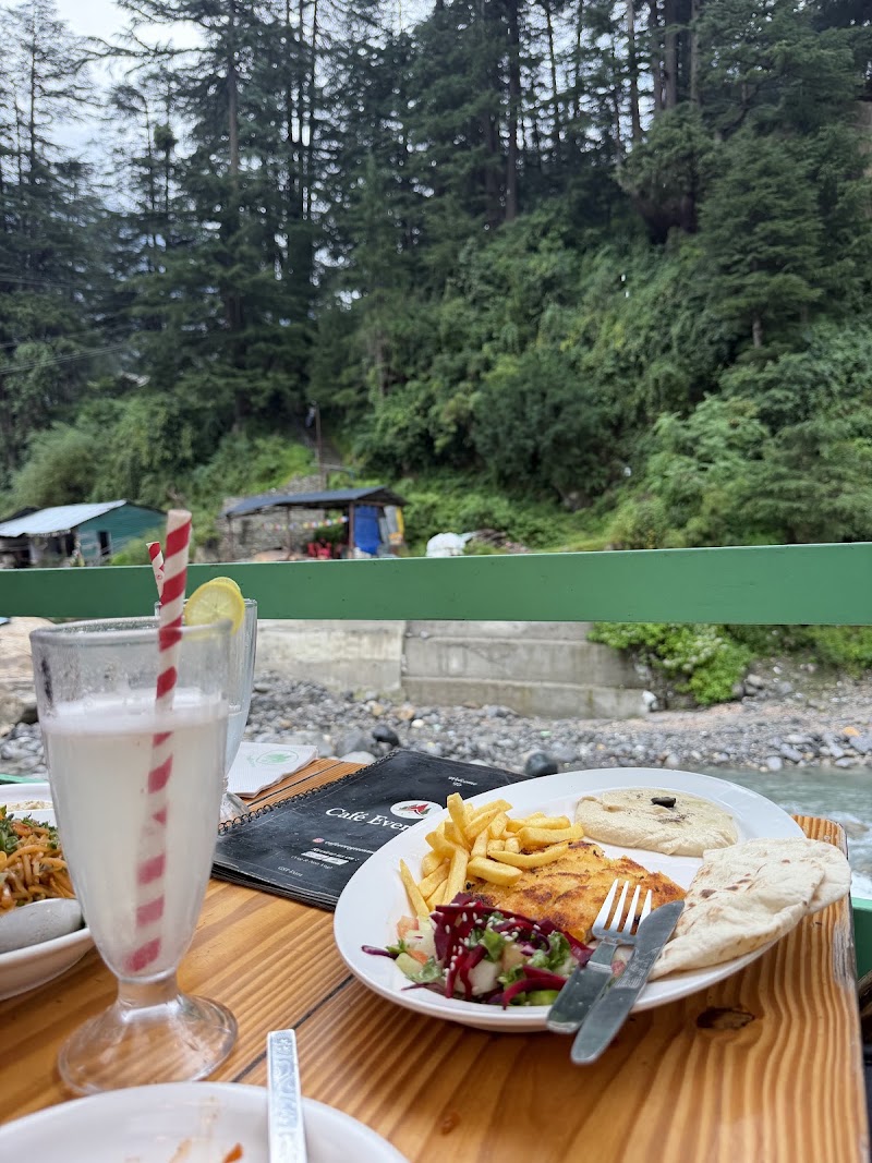Cafe Evergreen Manali - Cafe Evergreen Manali Manu Temple Rd, Old Manali, Manali, Himachal Pradesh 175131, India