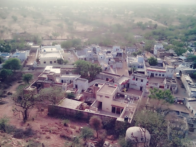 Madla - Madla, Madhya Pradesh 488001, India