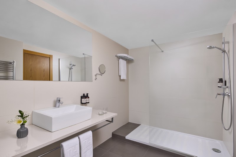 Hotel NH Barcelona Stadium - Hotel NH Barcelona Stadium Travessera de les Corts, 150, 152, Les Corts, 08028 Barcelona, Spain