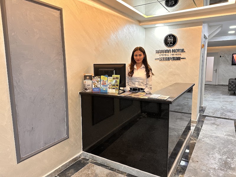 Harran Hotel - Harran Hotel, Mimar Hayrettin, Tiyatro Cd. No:52, 34126 Fatih/İstanbul, Türkiye