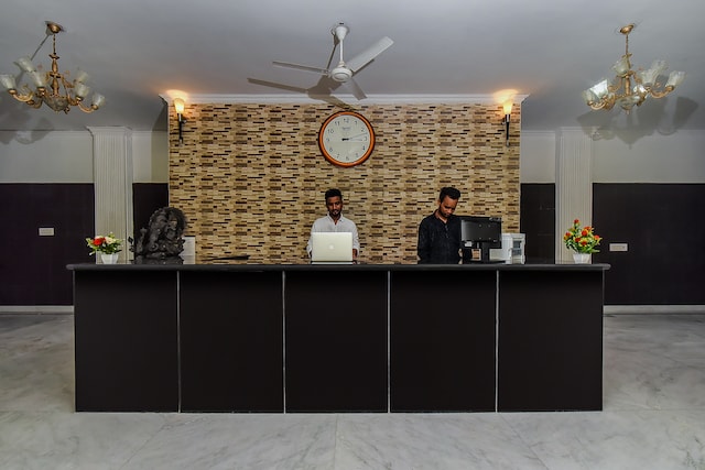 Capital O Noida City Center Near Iskcon Temple Noida - Capital O Noida City Center Near Iskcon Temple Noida A48, 49, Sector 51, Noida, Uttar Pradesh 201303, India