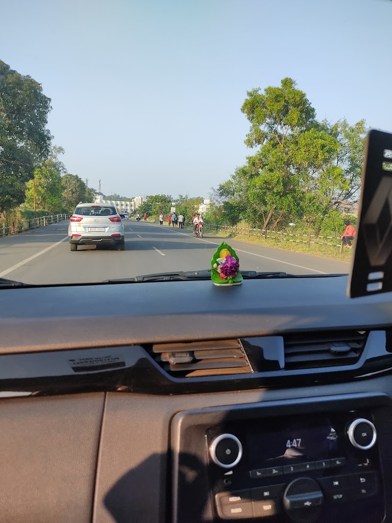 Fountain Circle - Fountain Circle HPFX+J28, Saputara Point Road, Saputara, Gujarat 394720, India
