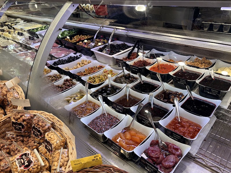 Namlı Gurme - Namlı Gurme, Kemankeş Karamustafa Paşa, Mumhane Cd. No:6, 34425 Beyoğlu/İstanbul, Türkiye