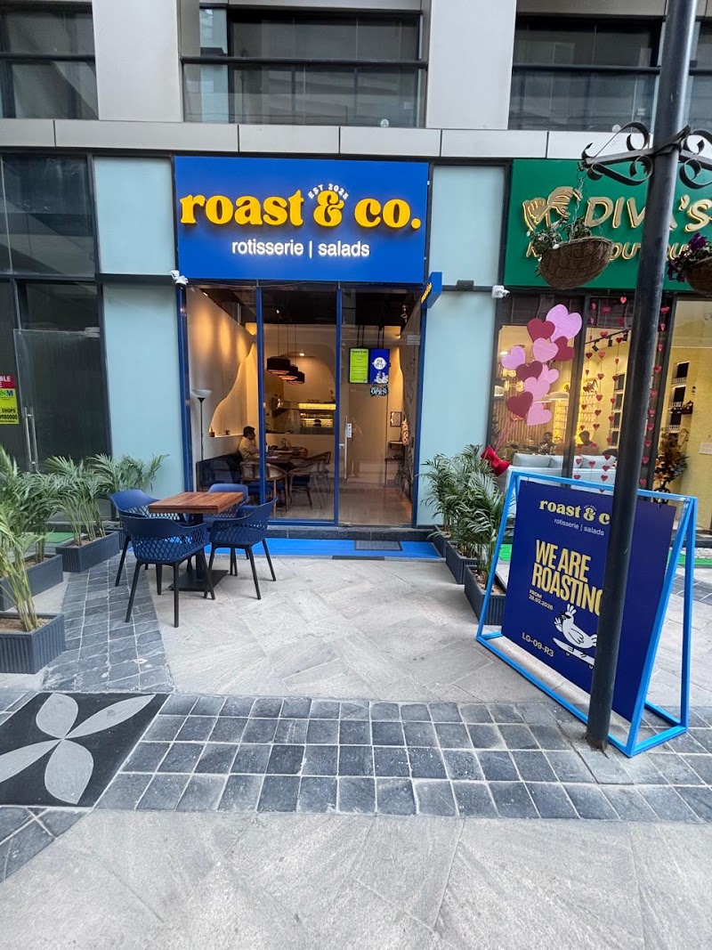 Roast and Co - Rotisserie, Salads and Smoothies