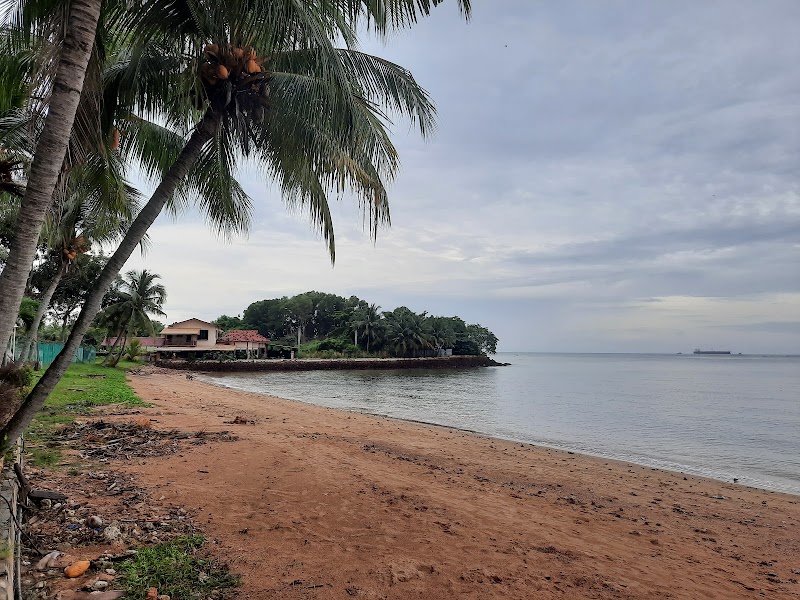 Ehsan Sea View Hotels - Ehsan Sea View Hotels, No. 325, Batu 1, Jalan Rumah Rehat, Kampung Bahasa Kapor, 71000 Port Dickson, Negeri Sembilan, Malaysia