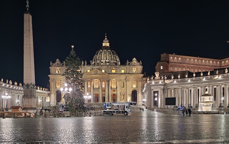 Saint Peter's Square - Saint Peter's Square, Piazza San Pietro, 00120