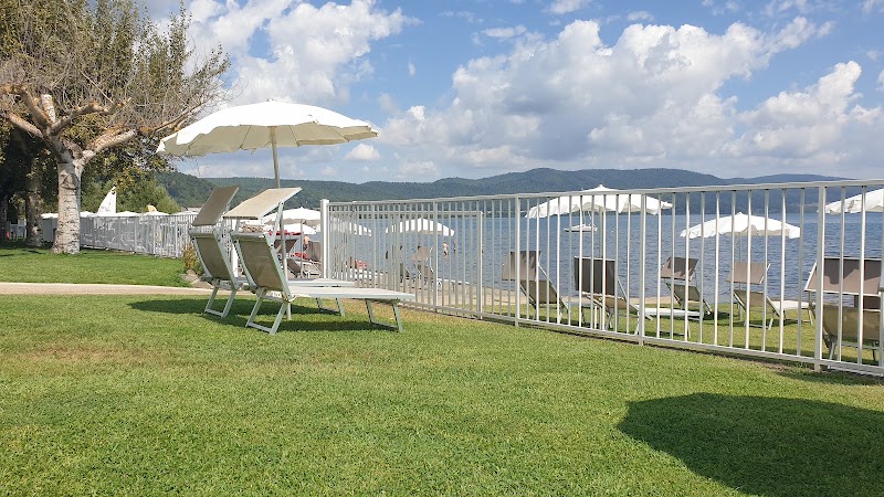 Planet Sail Bracciano - Planet Sail Bracciano, Via del Porticciolo, 1, 00062 Bracciano RM, Italy