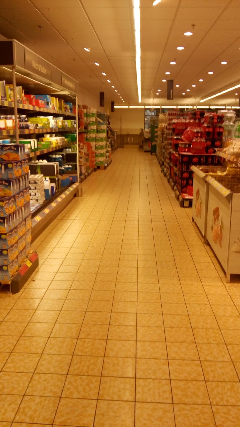 ALDI SUISSE - ALDI SUISSE, Eigerstrasse 82, 3007 Bern, Switzerland