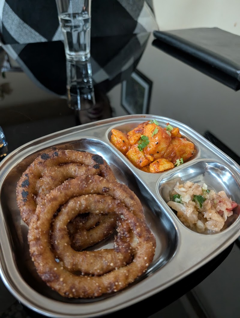 Cloud 9 Kalimpong - Authentic Nepali Restaurant - Cloud 9 Kalimpong - Authentic Nepali Restaurant Ringkingpong Road, Kalimpong Khasmahal, Kalimpong, West Bengal 734301, India