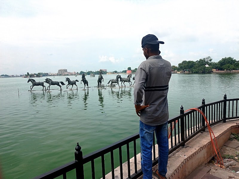 Horses place - Horses place Rajendra Vihar, Gaytri Vihar, Kota, Rajasthan 324007, India