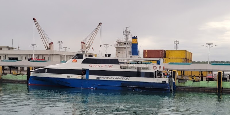 Tagbilaran City Sea Port - Tagbilaran City Sea Port, JRXW+M9C, Tagbilaran City, Bohol, Philippines