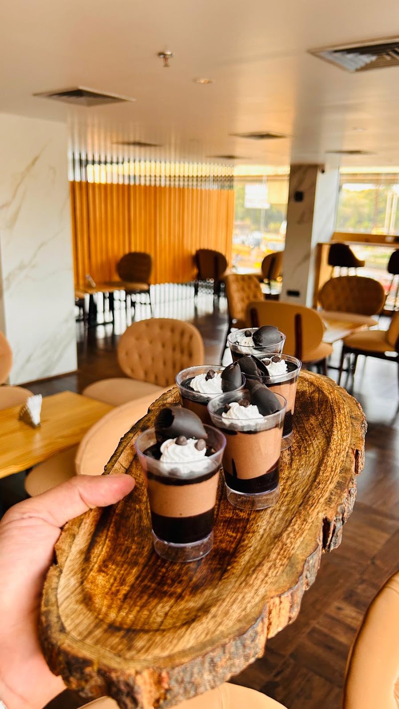 The Grand Café - The Grand Café Hotel Grand Dhillon Square, Priyadarsani Parisar West, Nehru Nagar, Bhilai, Chhattisgarh 490020, India