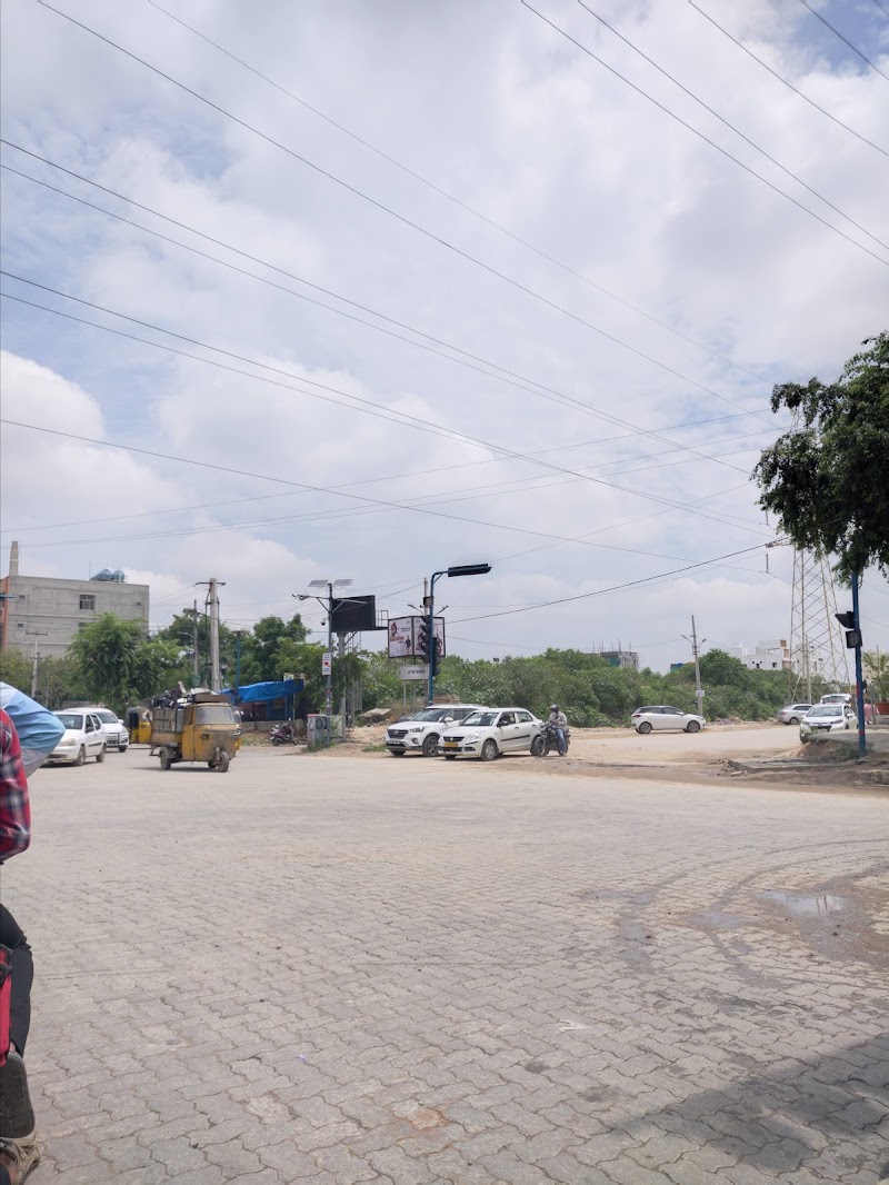 100 Feet Road - 100 Feet Road 100 Feet Rd, Hyderabad, Telangana 500081, India