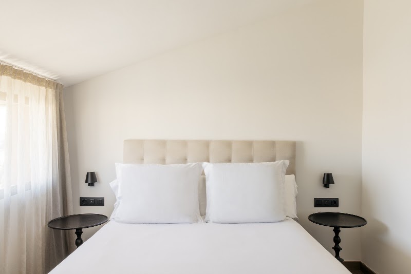Hotel Astoria - Hotel Astoria Carrer de París, 203, Eixample, 08036 Barcelona, Spain