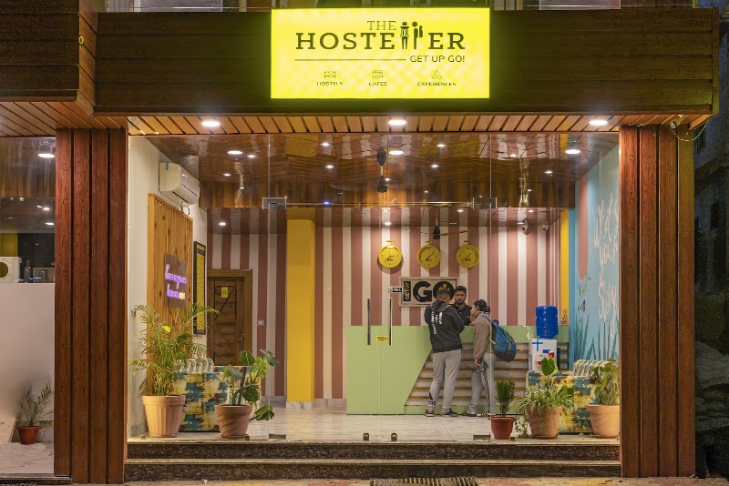 The Hosteller Rishikesh, Upper Tapovan - The Hosteller Rishikesh, Upper Tapovan Khasra No. 137, Balaknath Rd, Upper Tapovan, Tapovan, Rishikesh, Uttarakhand 249192, India
