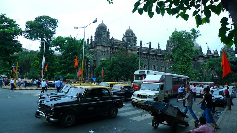 Chhatrapati Shivaji Maharaj terminal - Chhatrapati Shivaji Maharaj terminal WRRP+337, Chhatrapati Shivaji Maharaj Nagar Railway Station Rd, Revenue Colony, Shivajinagar, Pune, Mumbai, Maharashtra 400001, India