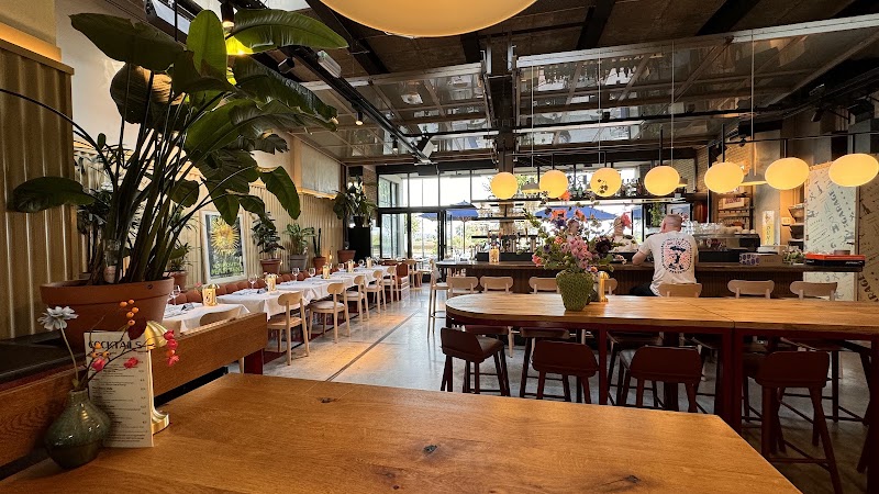 Restaurant De Garage - Restaurant De Garage Parklaan 27g, 5211 JL 's-Hertogenbosch, Netherlands