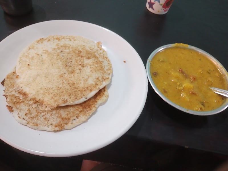 Juicy Cafe - Juicy Cafe, Bureau Junction, North Middle Cliff, near Kuttikattu temple, Varkala, Keralam 695141, India