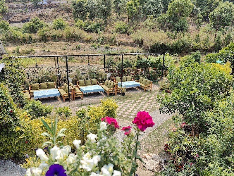 The Village Café and Restaurant - The Village Café and Restaurant Naukuchia Tal Rd, behind G.D Goenka School, Saikhola, Uttarakhand 263136, India