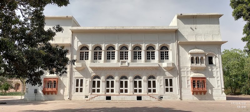 Mall Road - Mall Road, Mall Rd, Ranjit Avenue, Amritsar, Punjab 143001, India