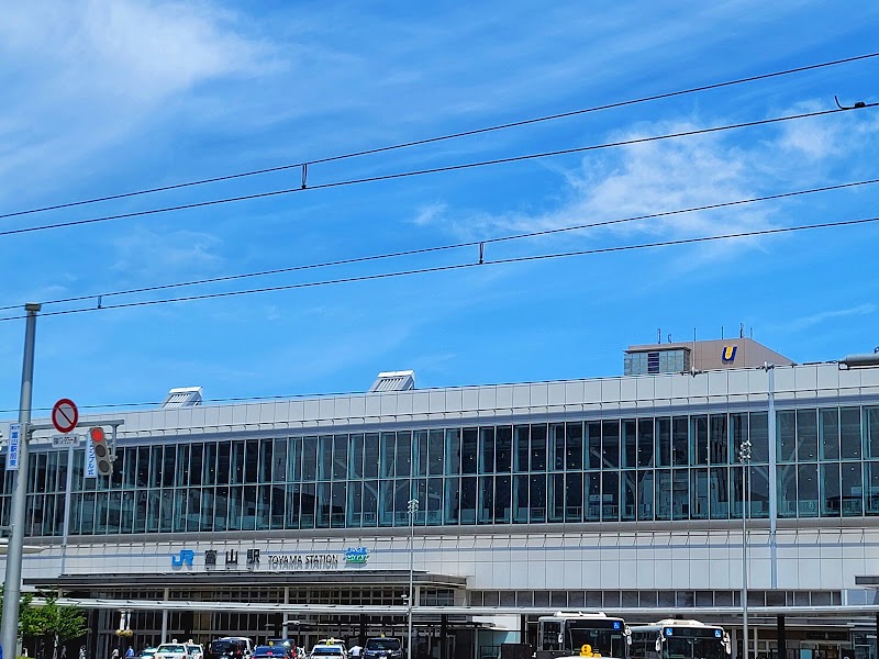 TOYAMA STATION - TOYAMA STATION, 1-225 Meirinchō, Toyama, 930-0001, Japan