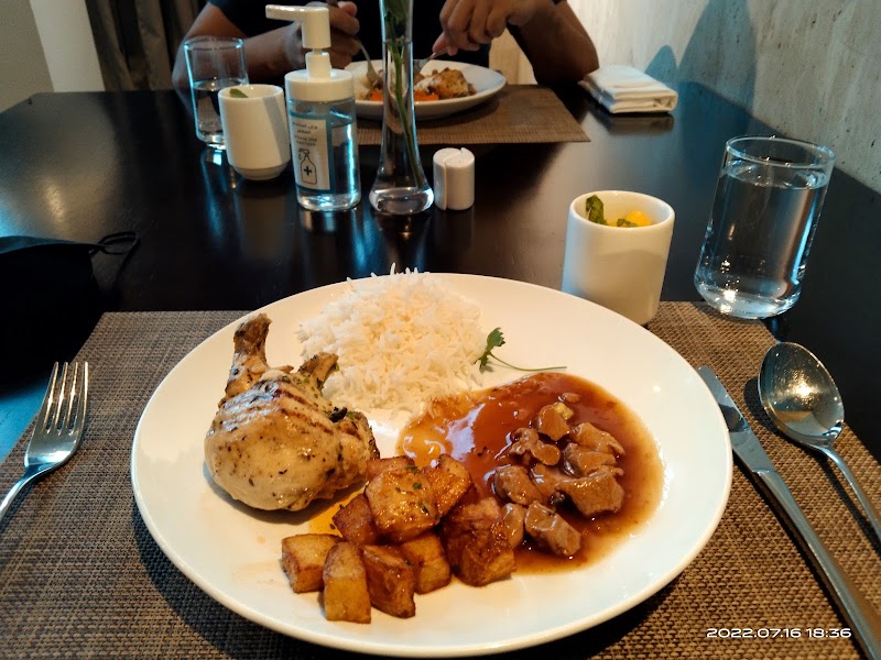 All Day Dining Restaurant - All Day Dining Restaurant The Canvas Hotel Dubai — MGallery Hotel Collection - الرفاعة - دبي - United Arab Emirates
