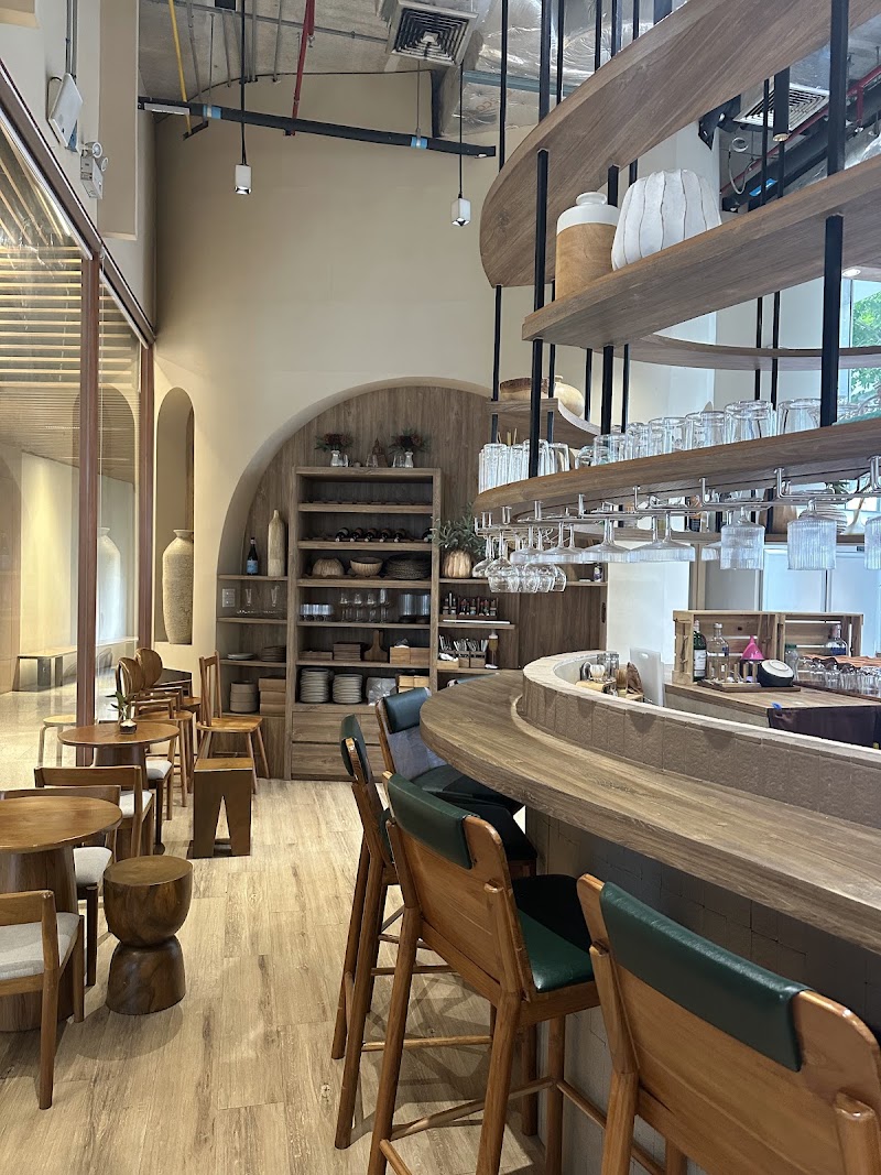 OIKOS - Brunch & Bar - OIKOS - Brunch & Bar 304/2 Vanit VIllage (Building C 1st floor, Room 102 Soi Ari 1, Khwaeng Samsen Nai, Khet Phaya Thai, Krung Thep Maha Nakhon 10400, Thailand
