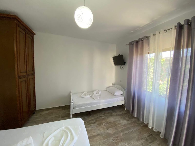 Sea Holiday Apartments (House for rent Vlora)