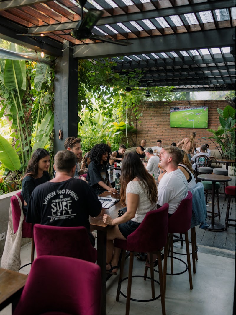 The Barn Pub & Kitchen - The Barn Pub & Kitchen Jl. Lkr. Nelayan, Canggu, Kec. Kuta Utara, Kabupaten Badung, Bali, Indonesia