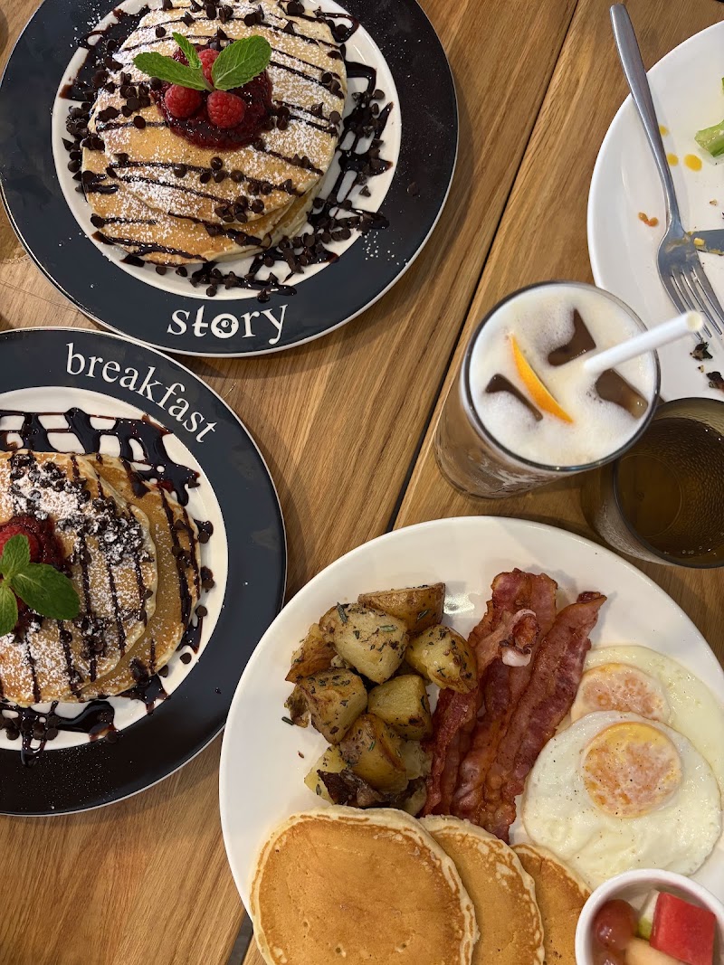 Breakfast Story Eleven - Breakfast Story Eleven 23/2 Sukhumvit Rd, Klong Tan Nua, Watthana, Krung Thep Maha Nakhon 10110, Thailand
