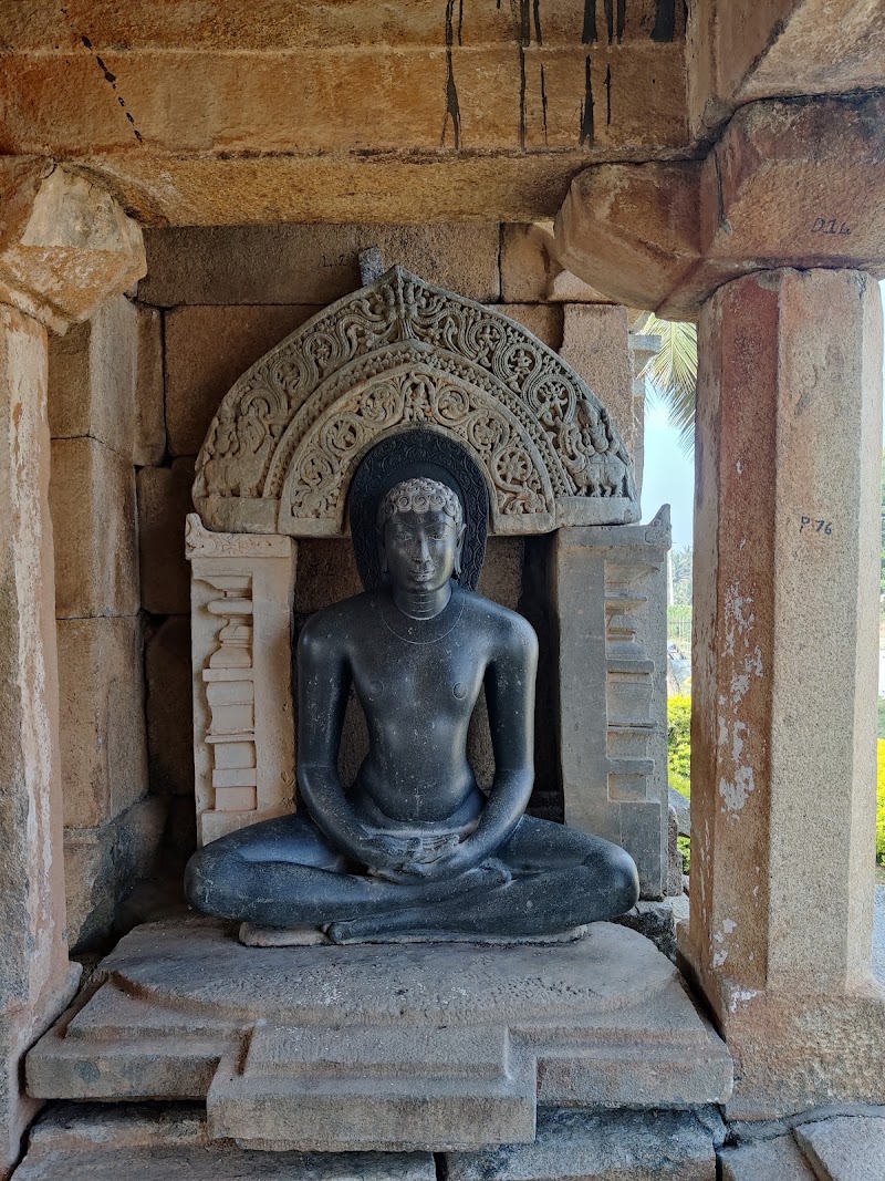 Brahmayaksha Jaina stambha - Brahmayaksha Jaina stambha, VJ9M+7FJ, Kambadahalli, Karnataka 571802, India