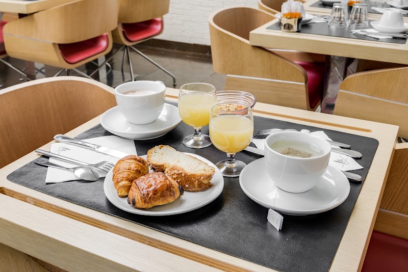 Pavillon Nation - Pavillon Nation 13 Boulevard de Charonne, 75011 Paris, France