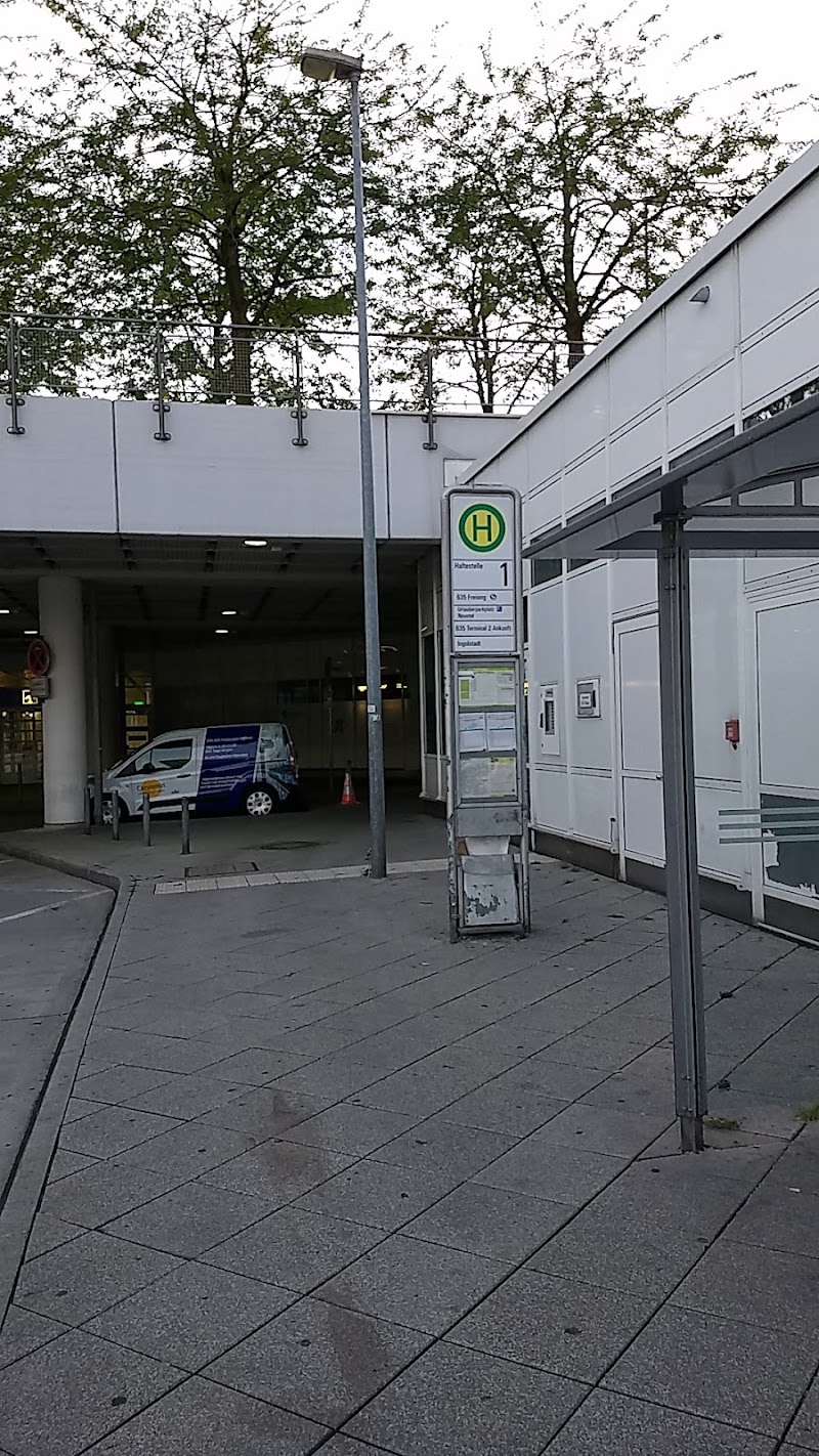 München Flughafen(S), Oberding - München Flughafen(S), Oberding, 85356 Oberding, Germany