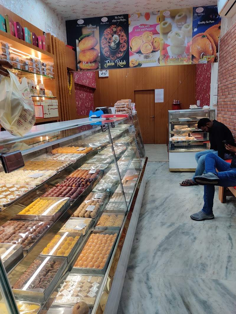 New Delhi Sweets - New Delhi Sweets, beside City Center Mall, Sector 1, Jagriti Nagar, Devendra Nagar, Raipur, Chhattisgarh 492001, India