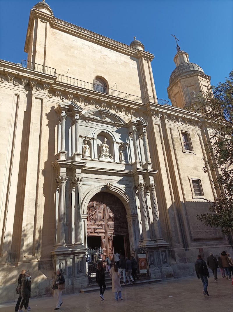 Catedral de Granada - Catedral de Granada, Pl. de las Pasiegas, s/n, Centro, 18001 Granada, Spain