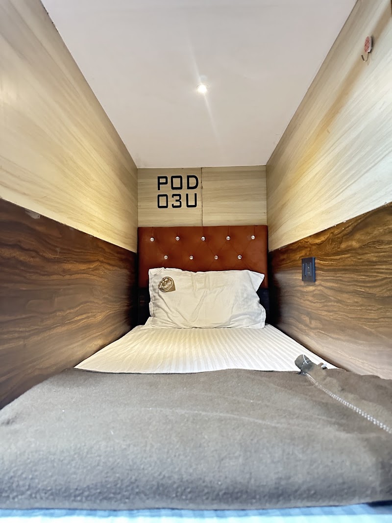 Kushi’s Nap N Go Dormitory - Kushi’s Nap N Go Dormitory Kushi’s Nap N Go Door No. 47-14-10, Kalanikethan to Boy London, Vidisha Towers, Dwarakanagar, Main Road, Revenue Ward 15, Visakhapatnam, Andhra Pradesh - 530 016, Dwaraka Nagar, Visakhapatnam, Andhra Pradesh 530016, India