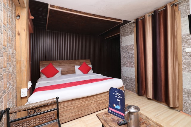 Prop Live in New code - NAN217 - Prop Live in New code - NAN217, 4 near longview, public school, Tallital, Nainital, Uttarakhand 263001, India