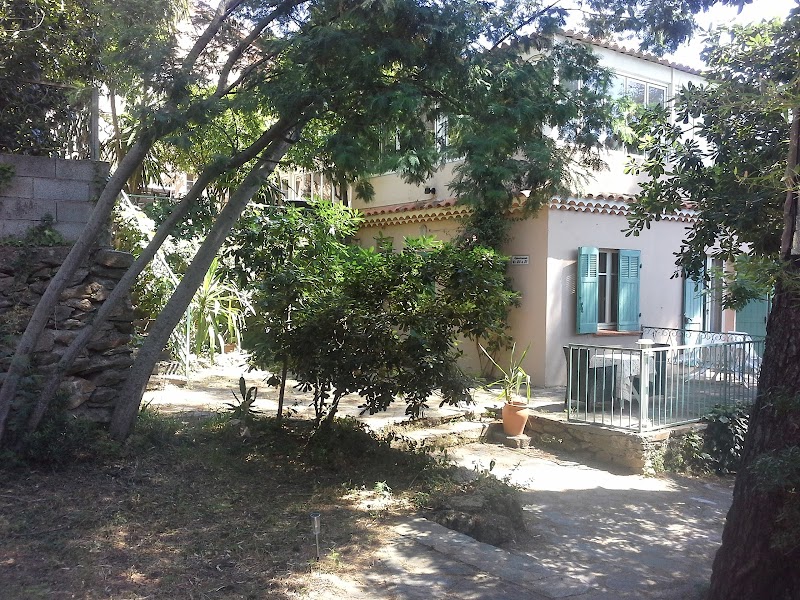 Résidence et hôtel de la mer - Résidence et hôtel de la mer 112 Bd de la Mer, 83420 La Croix-Valmer, France
