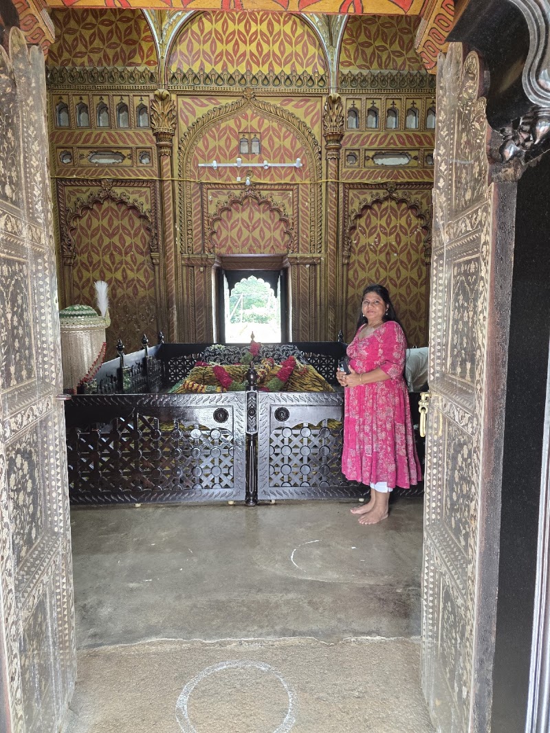 The Hazrat Tipu Sultan's (R.A.) Tomb - The Hazrat Tipu Sultan's (R.A.) Tomb, Gumbaz,, CP67+2HG, Ganjam, Srirangapatna, Karnataka 571477, India