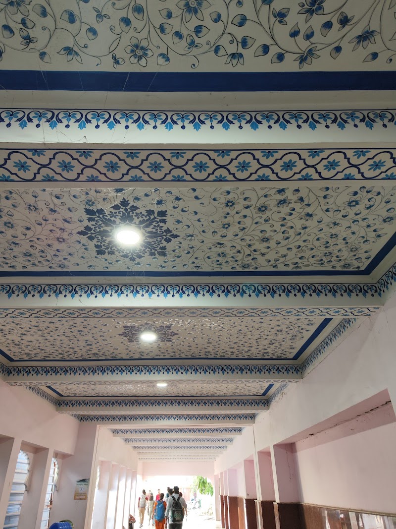 Udaipur City Railway Station - Udaipur City Railway Station, HM8X+XRJ, Jawahar Nagar, Khanjipeer, Udaipur, Rajasthan 313001, India