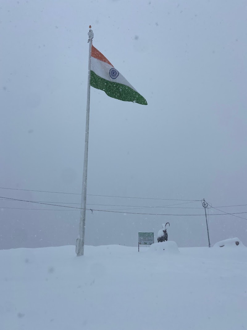 Manali Private Taxi service - Manali Private Taxi service, House No, 137 Ward, 6, Gompa Rd, Siyal, Manali, Himachal Pradesh 175131, India