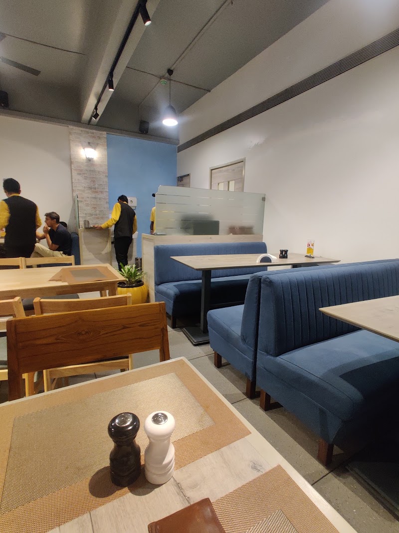 Kytchens - Chembur - Kytchens - Chembur 277, Maruti Compound, Nityanand Baug Rd, next to Sabri Shivam Tower, Chembur Colony, Chembur, Mumbai, Maharashtra 400074, India