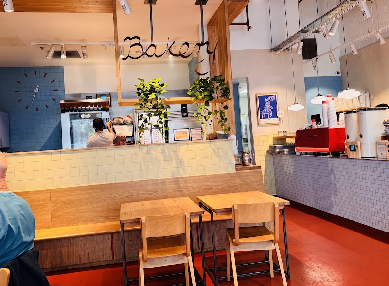 GAIL's Bakery Paddington Square - GAIL's Bakery Paddington Square 1 Paddington Sq, London W2 1DL, UK