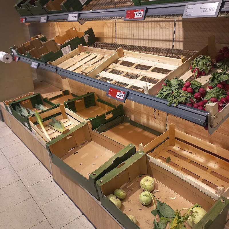 Lidl - Lidl Ankarská 2513/24, 162 00 Praha-Praha 6, Czechia
