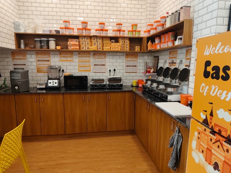 Waffle Castle Kota (Talwandi) - Waffle Castle Kota (Talwandi), S-11-12, Opera Road Hospital, Main Rd, opposite to Chhabriya Cycle Concept, Indra Vihar, Talwandi, Kota, Rajasthan 324005, India