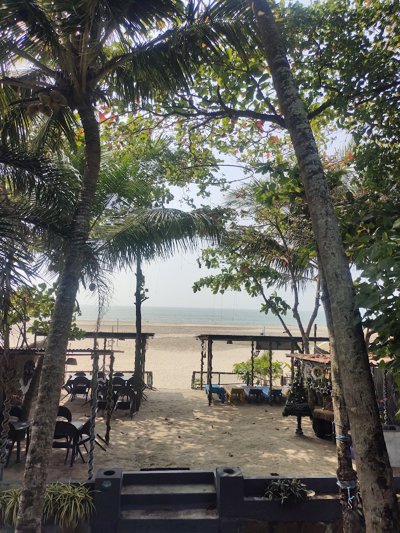 Alleppey Beach Extension - Alleppey Beach Extension F8X8+J8P Dolphin Beach, Alappuzha, Keralam 688012, India