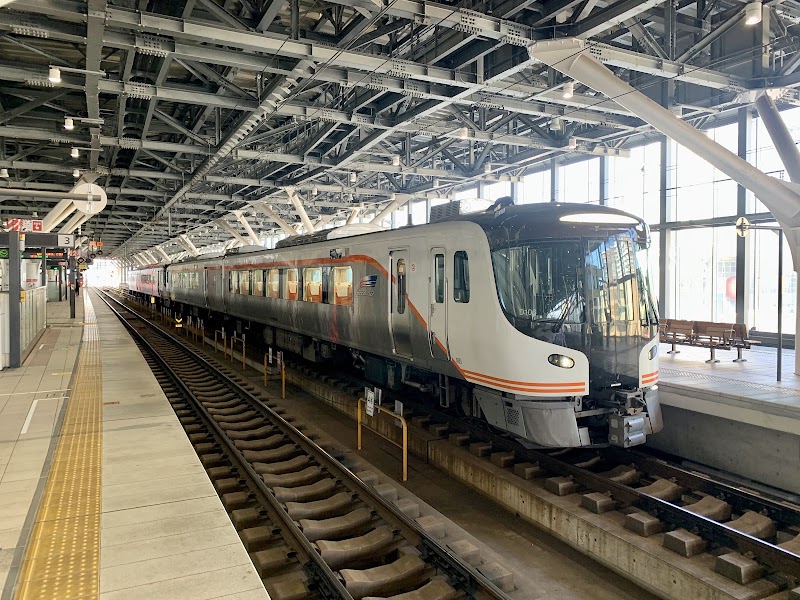 TOYAMA STATION - TOYAMA STATION, 1-225 Meirinchō, Toyama, 930-0001, Japan
