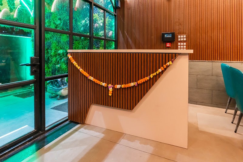 Treebo Express Inn - Treebo Express Inn Jijamata nagar, Military Rd, opp. Tulip Park Society, Bhavani Nagar, Marol, Andheri East, Mumbai, Maharashtra 400059, India