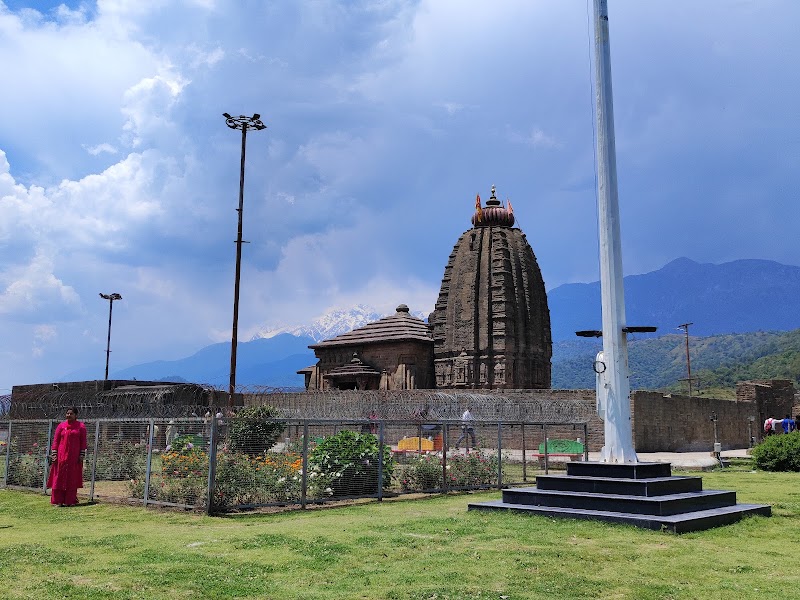 Shree Shiv Baijnath Temple Kangra Himachal Pradesh - Shree Shiv Baijnath Temple Kangra Himachal Pradesh, VPO, 2JXV+HHJ &, Teh, Baijnath, Himachal Pradesh 176125, India
