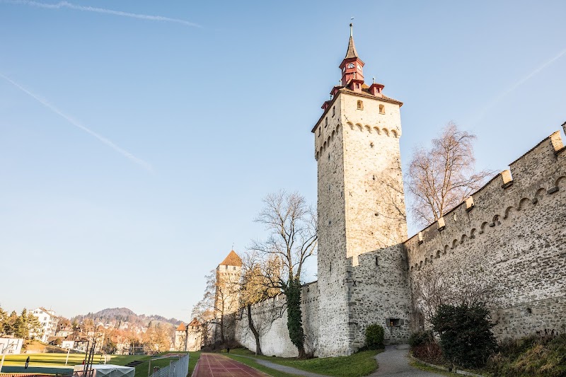 Museggmauer - Museggmauer Auf Musegg, 6004 Luzern, Switzerland